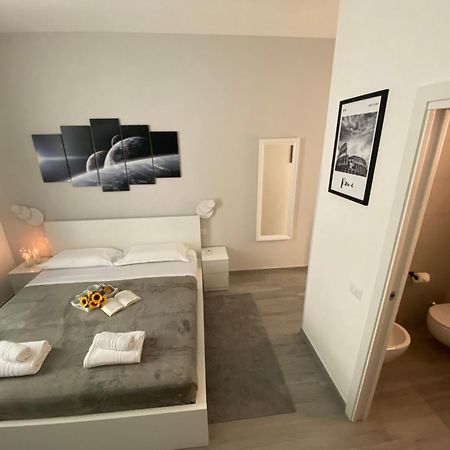 Roma Centro Softrooms Guest House Affittacamere Exterior foto