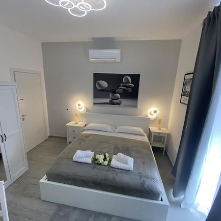 Roma Centro Softrooms Guest House Affittacamere Exterior foto