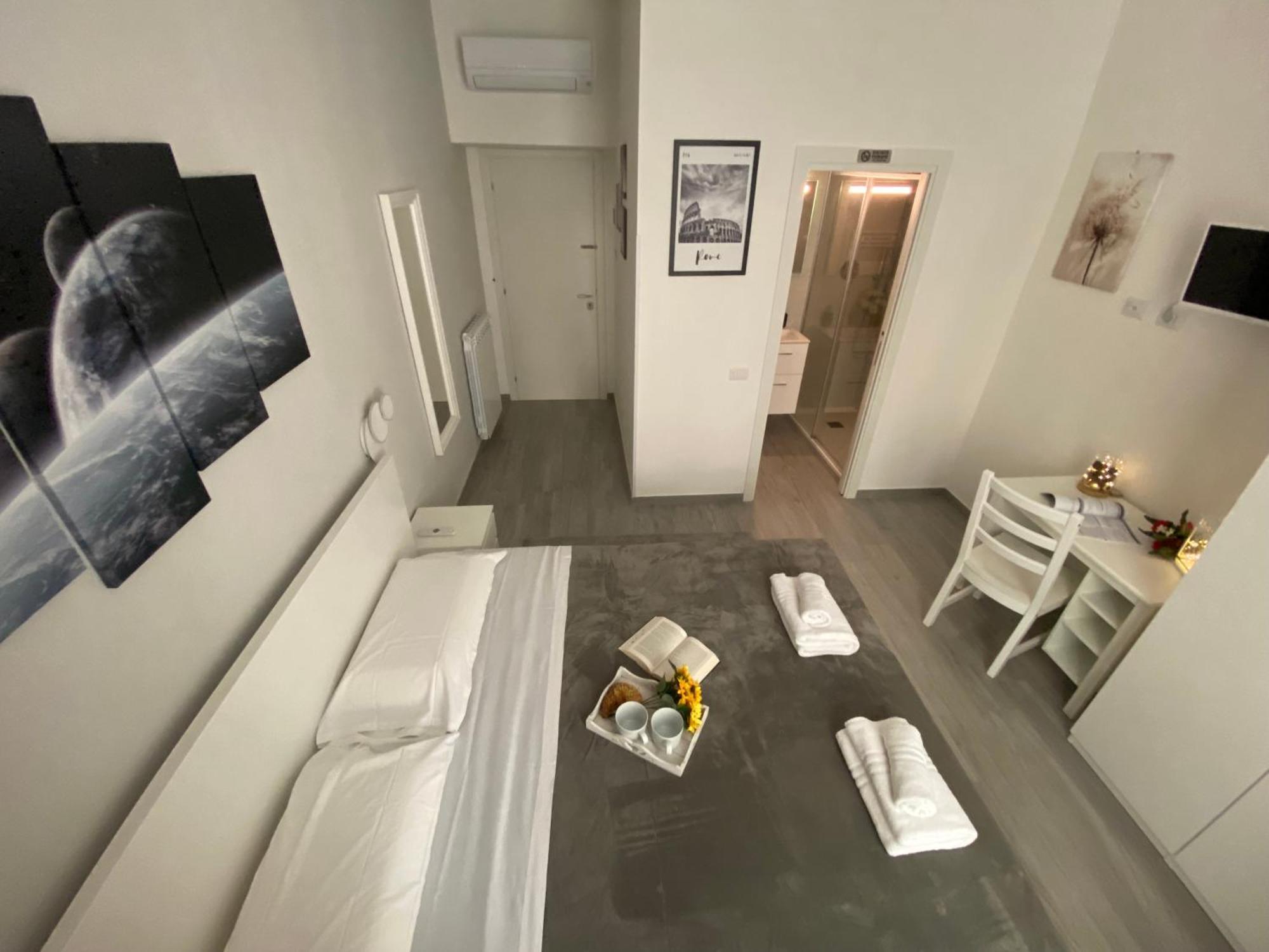 Roma Centro Softrooms Guest House Affittacamere Exterior foto